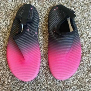 Swimming Shoes Big Girl Size 5